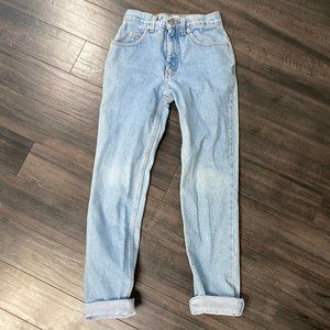 VINTAGE LONDONJEAN MOM JEANS